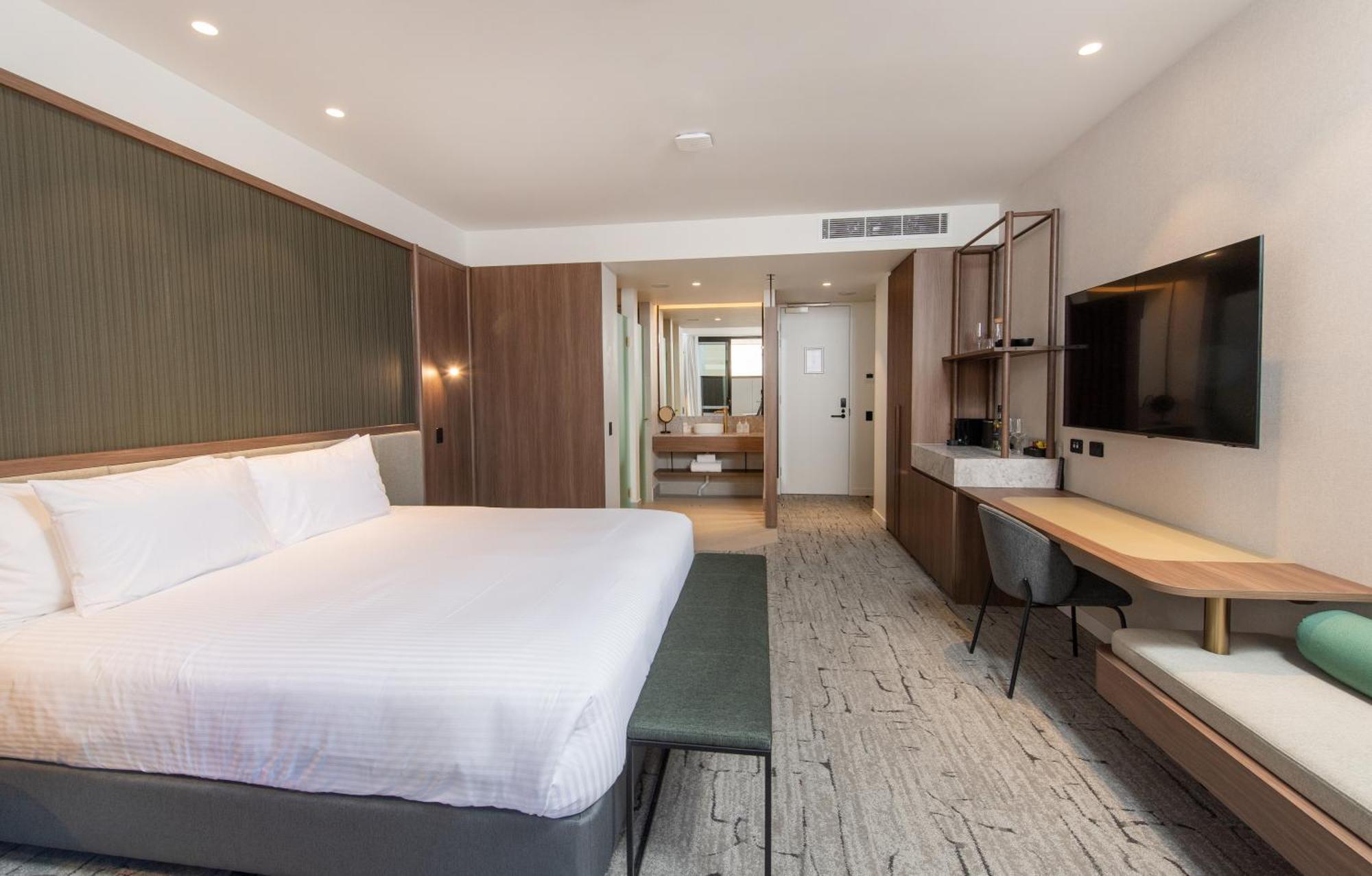 The George Hotel Adelaide Room photo